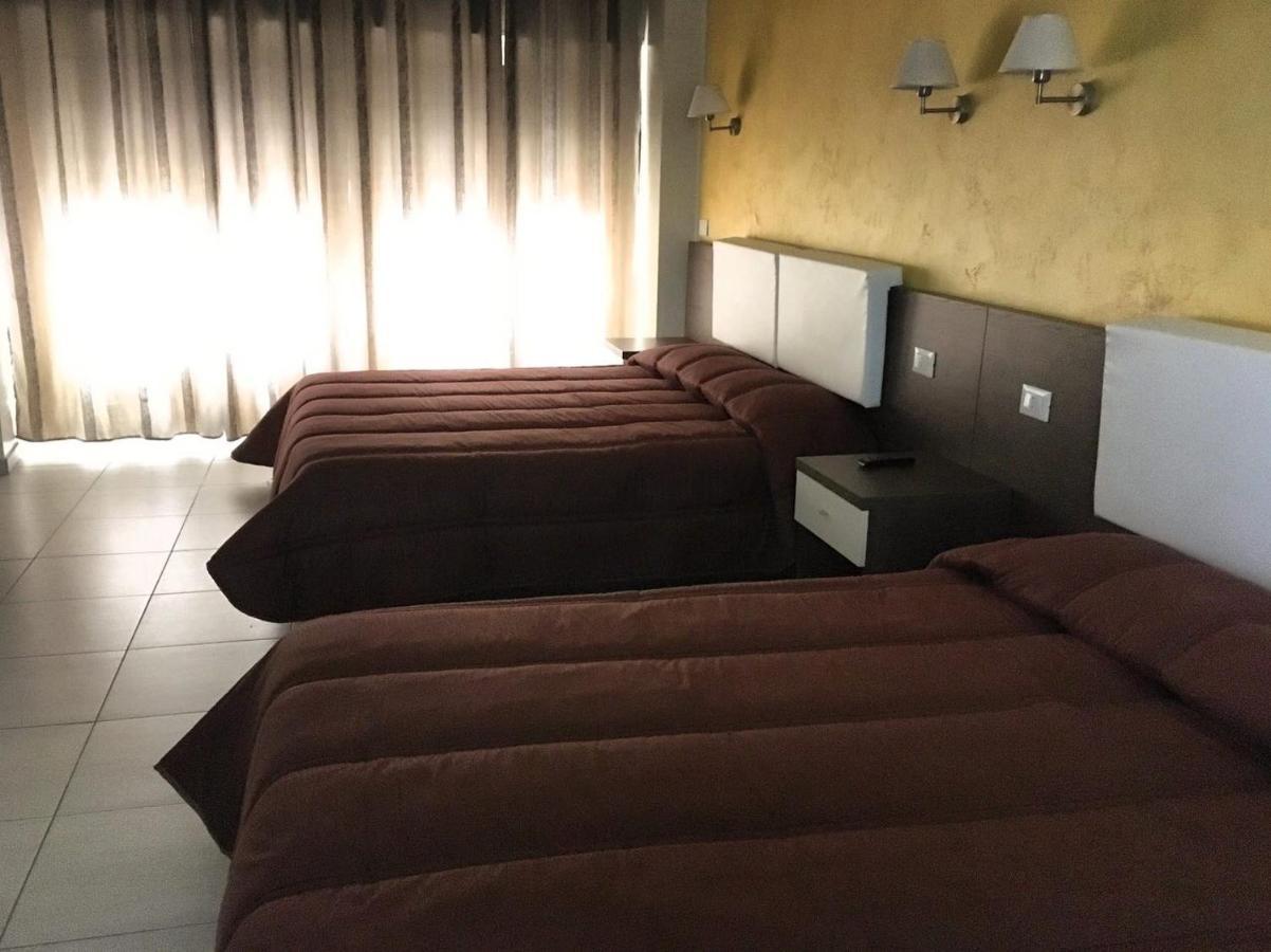 Tiburtina Hotel Holiday Ρώμη Εξωτερικό φωτογραφία